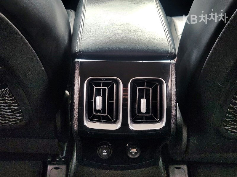 2022 - kia sorento