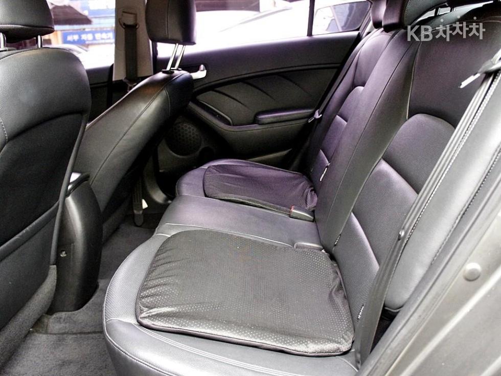 2013 - kia k3
