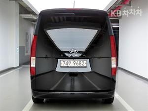 Hyundai Staria — miniaturë 15