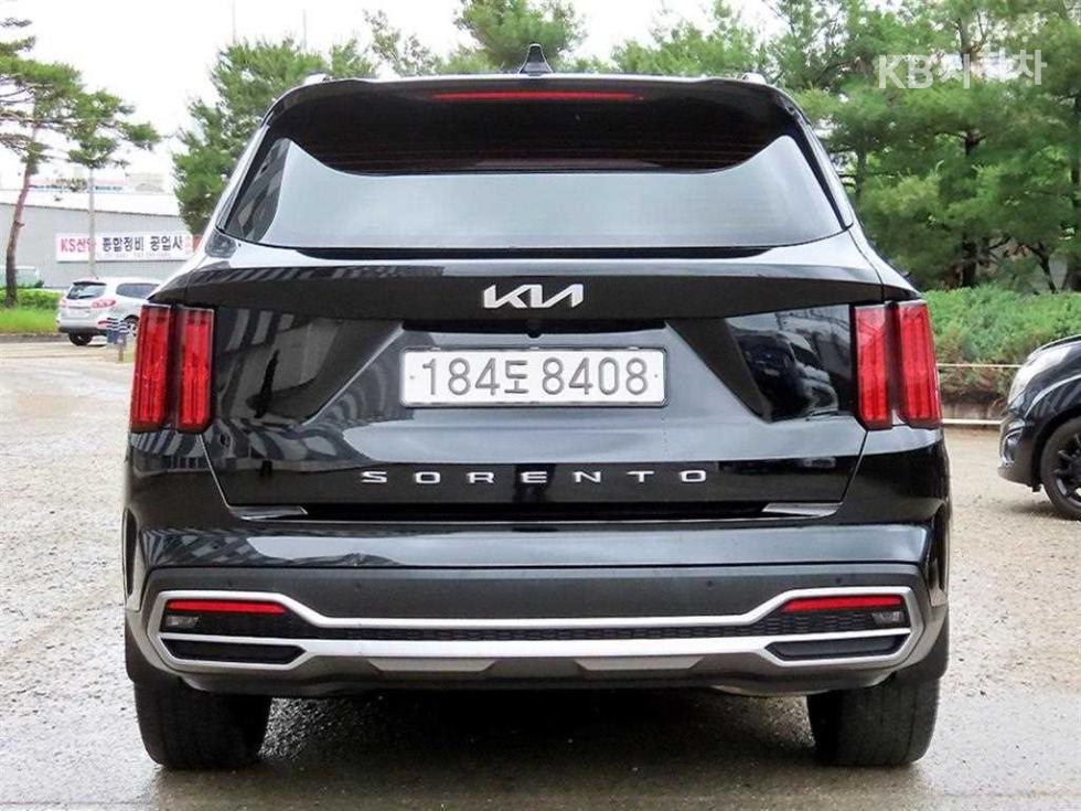 2022 - kia sorento
