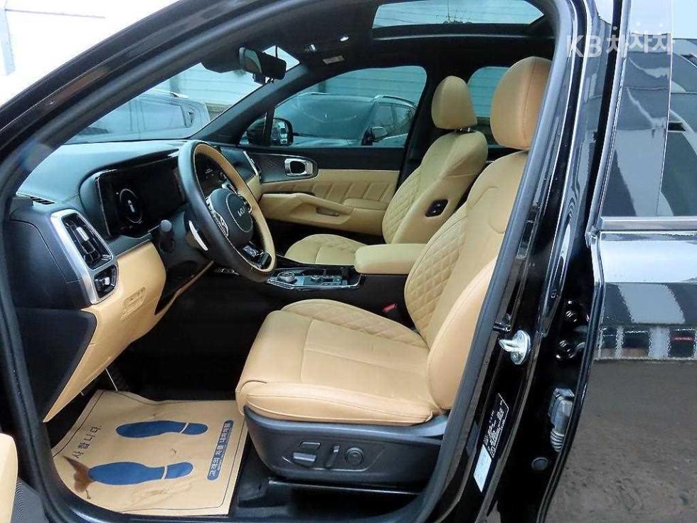 2022 - kia sorento