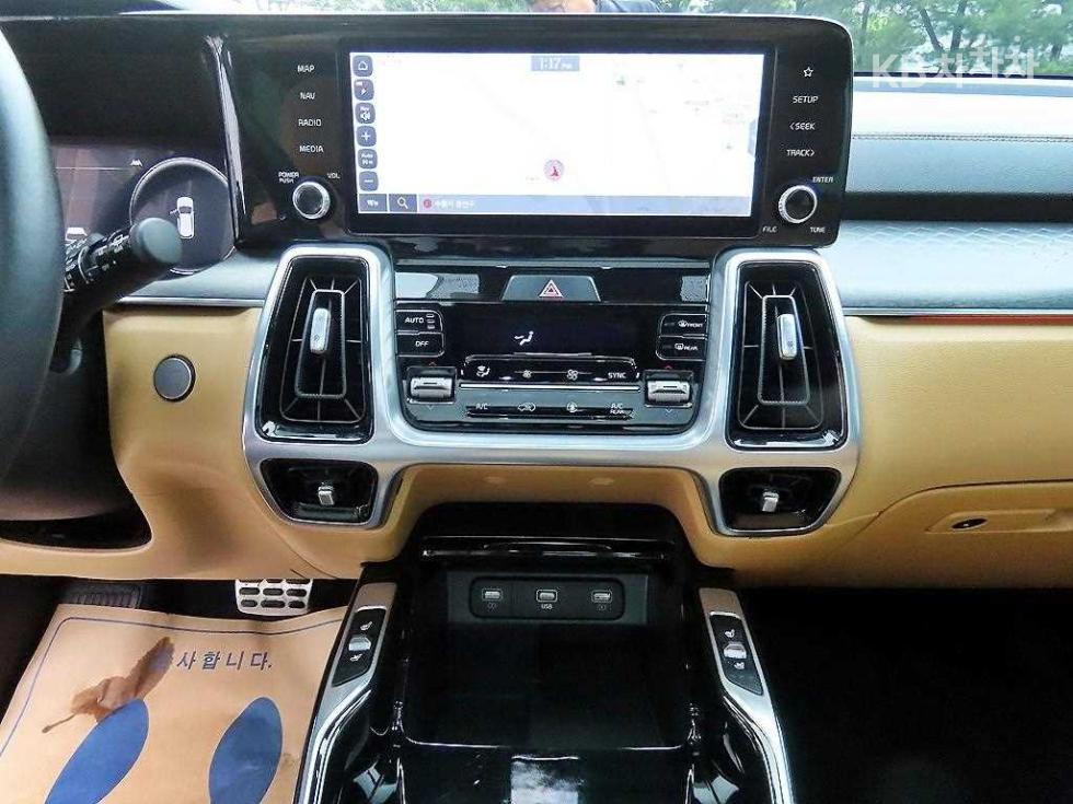 2022 - kia sorento