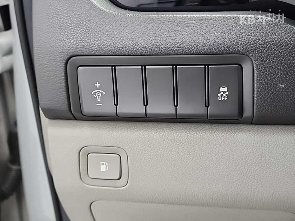 2017 - kia carnival
