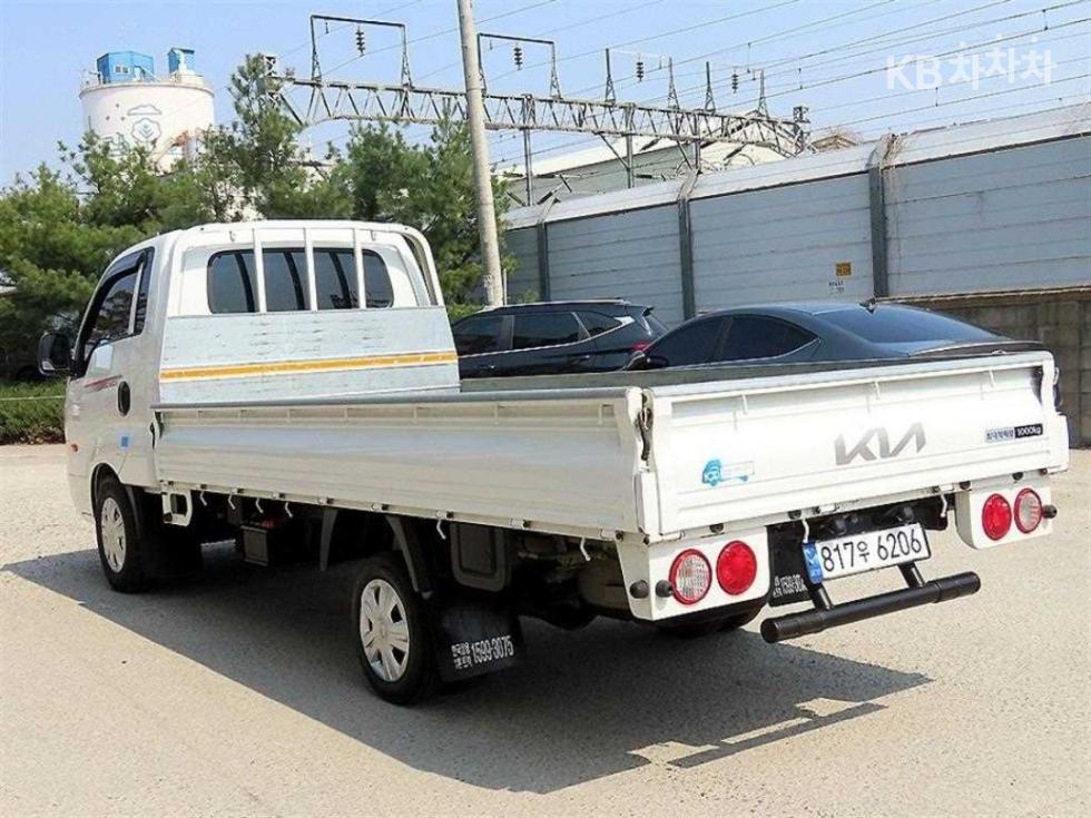 2024 - kia bongo iii