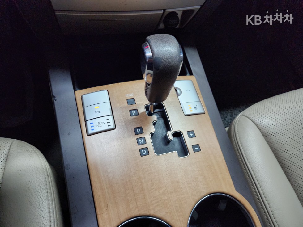 2012 - kia mohave
