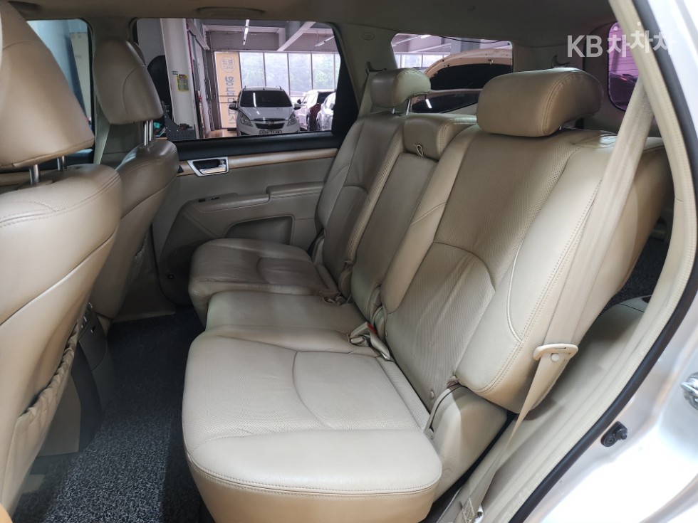 2012 - kia mohave