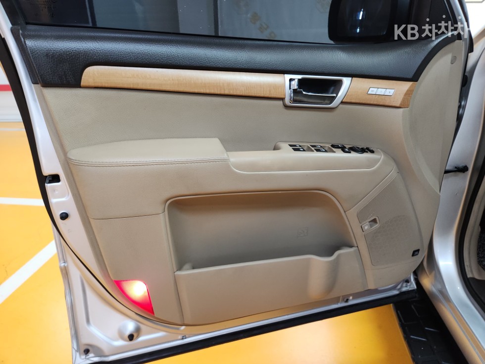 2012 - kia mohave