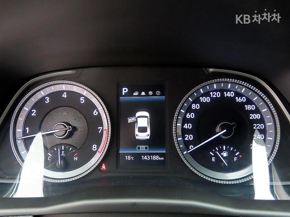 Hyundai Sonata — miniaturë 9