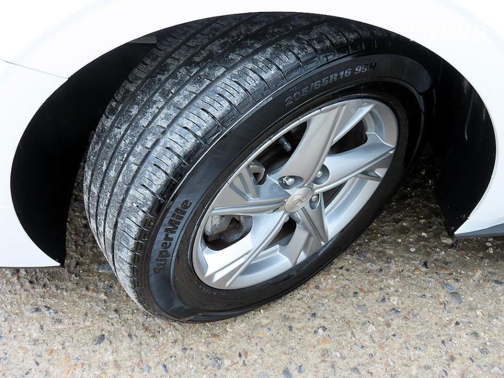Hyundai Sonata — miniaturë 18