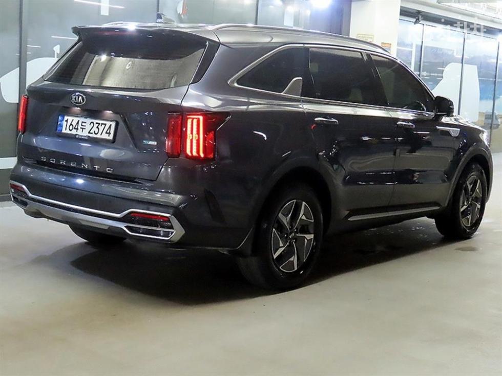 2021 - kia sorento