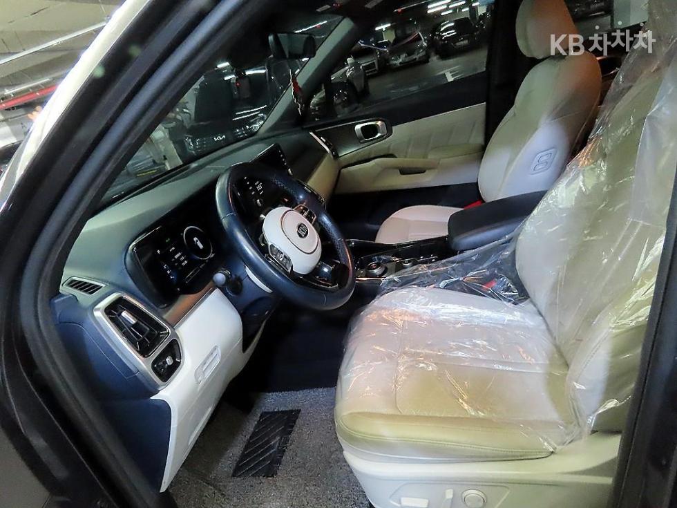 2021 - kia sorento