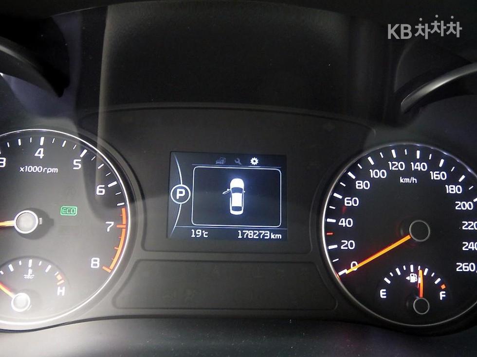 2016 - kia k5