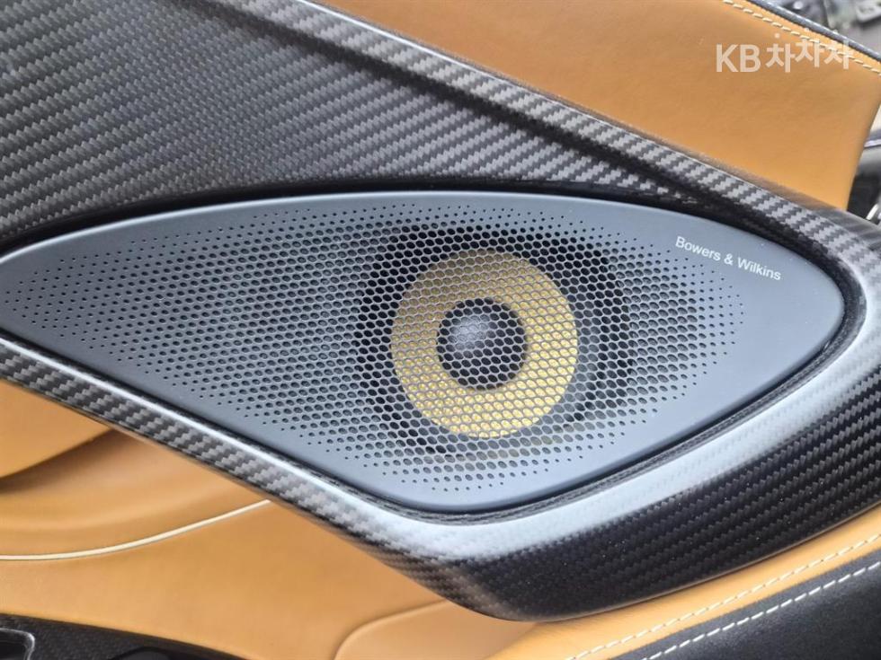 McLaren 570S — miniaturë 14