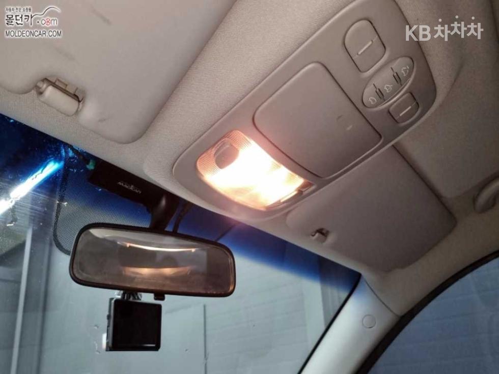 2009 - kia grand carnival