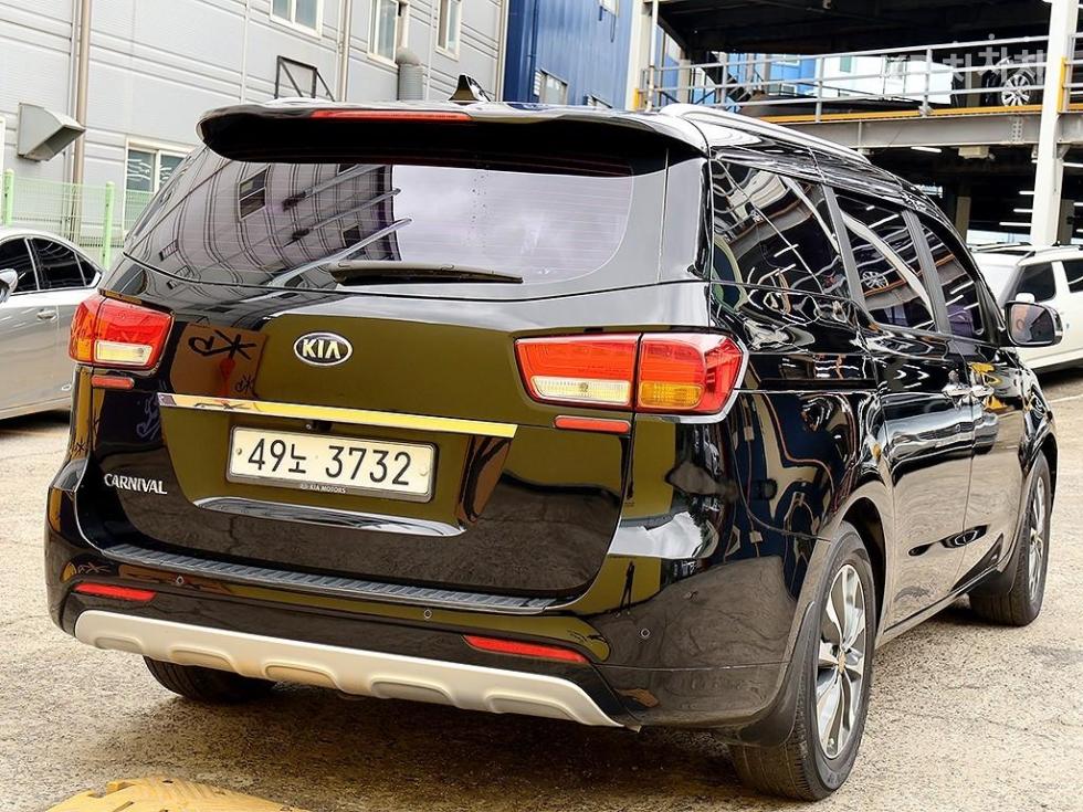 2015 - kia carnival