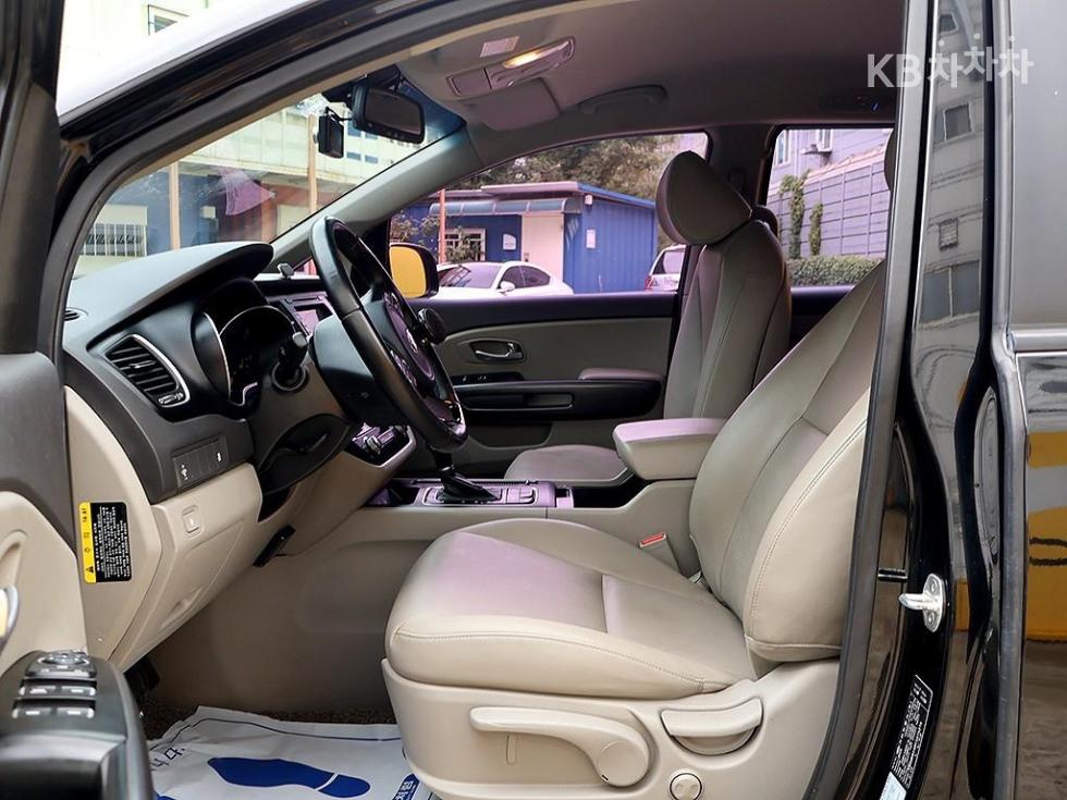 2015 - kia carnival