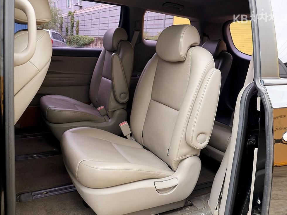 2015 - kia carnival