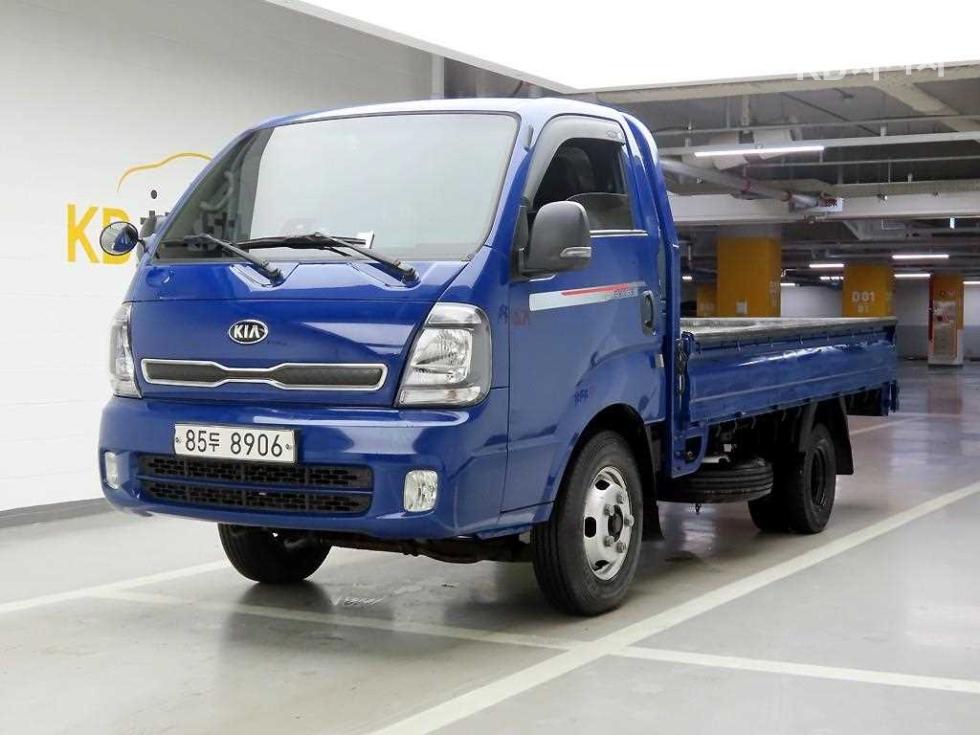 2022 - kia bongo iii