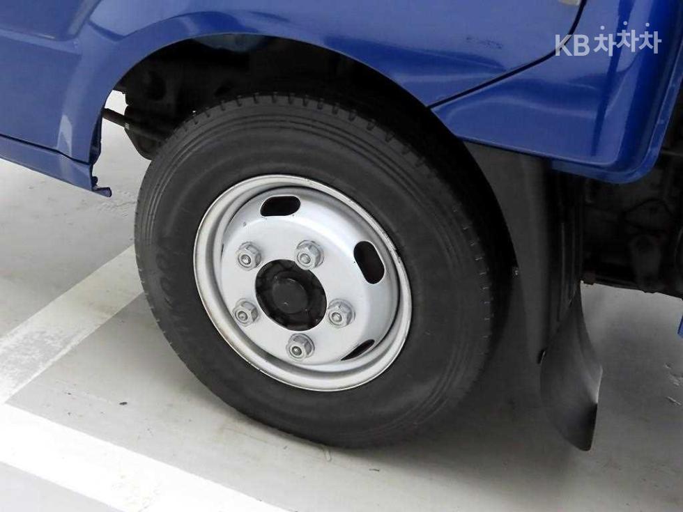 2022 - kia bongo iii