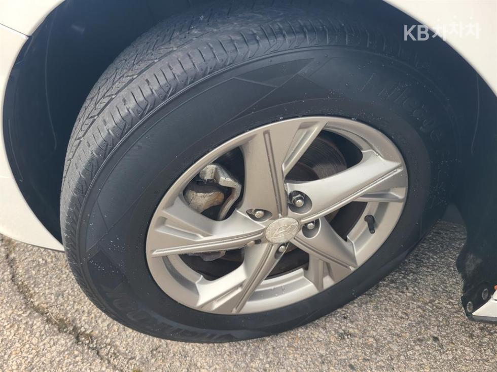 Hyundai Sonata — miniaturë 20
