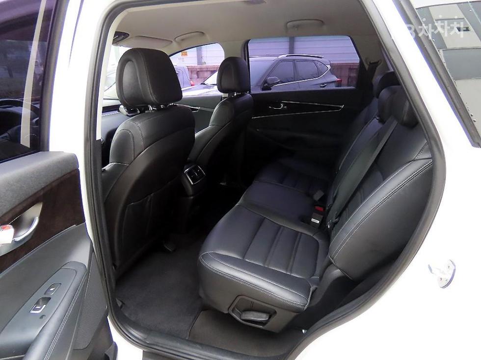 2016 - kia sorento