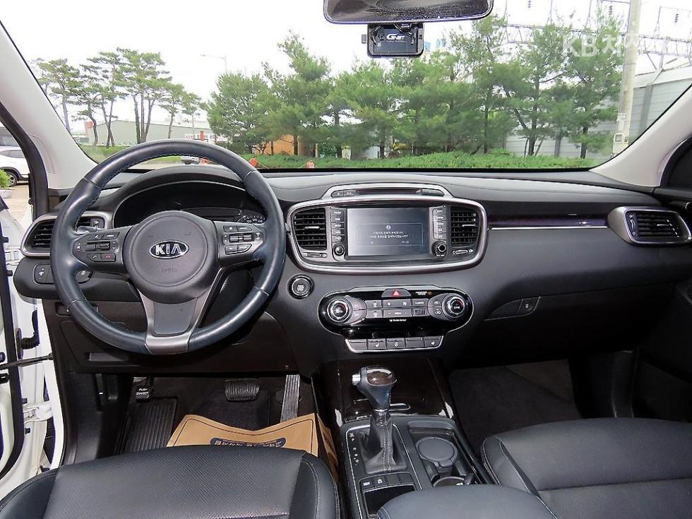 2016 - kia sorento