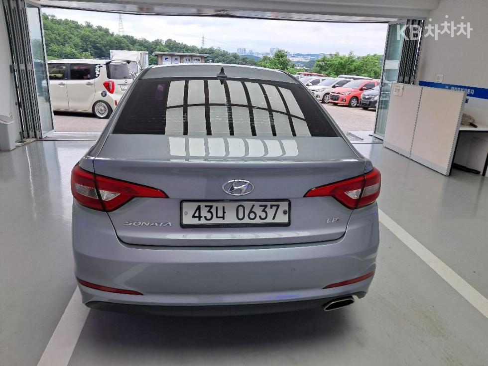 Hyundai Sonata — miniaturë 4