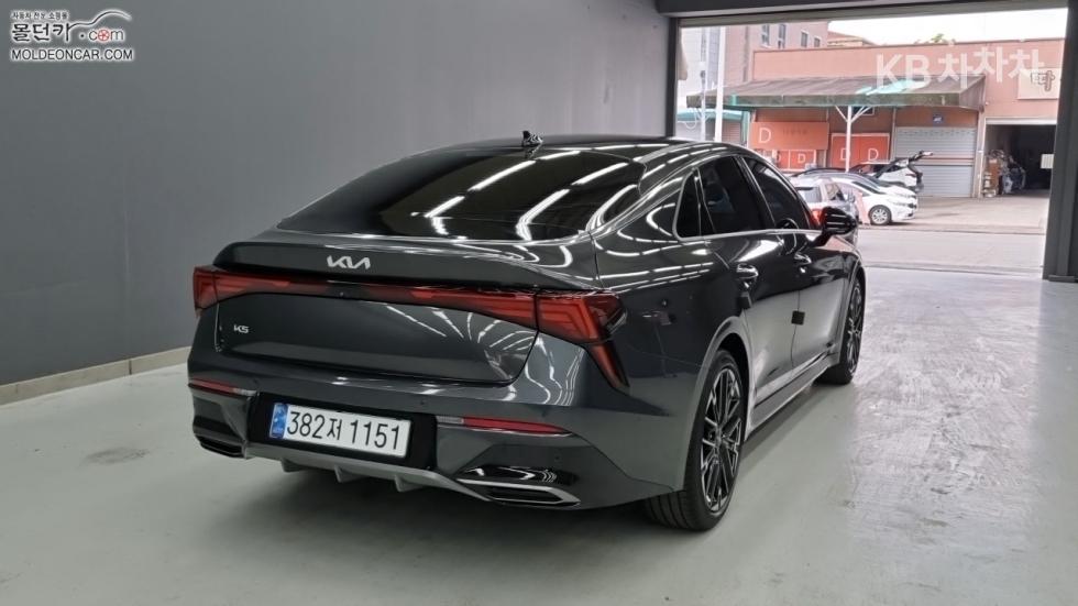 2025 - kia k5
