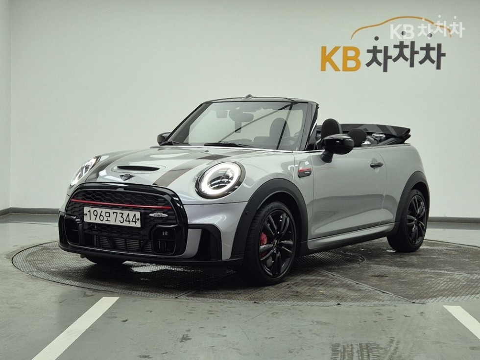 2024 mini cooper convertible S 2.0 JCW Basic type