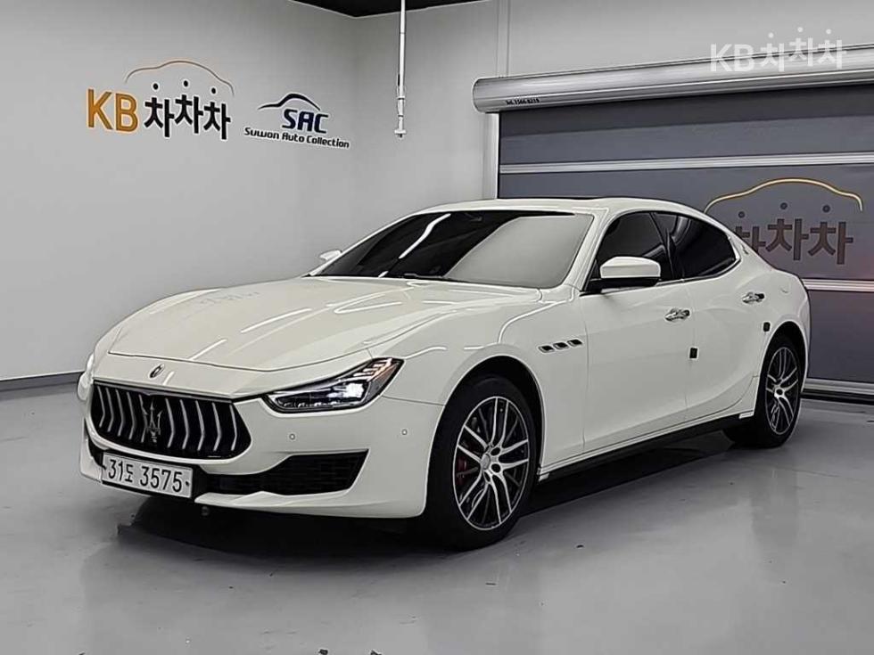 Maserati Гибли