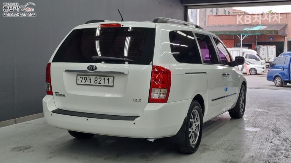 2014 - kia carnival