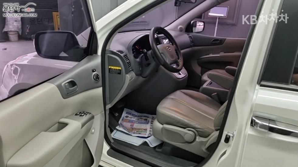 2014 - kia carnival