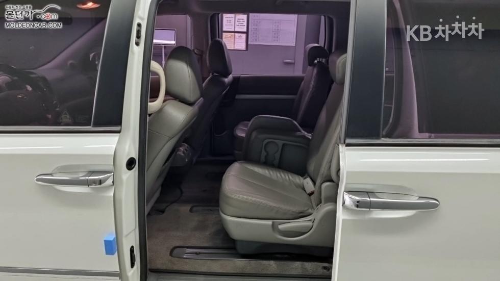 2014 - kia carnival