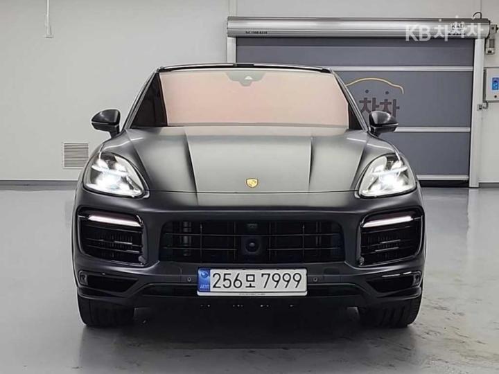Porsche Cayenne — miniaturë 2