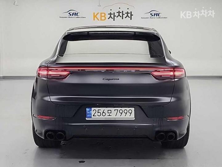 Porsche Cayenne — miniaturë 3