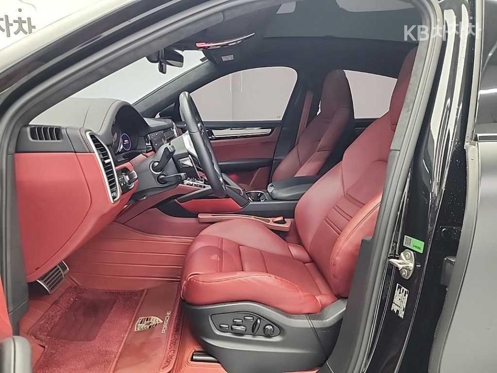 Porsche Cayenne — miniaturë 11