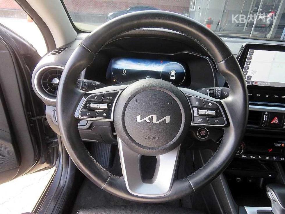 2022 - kia k3