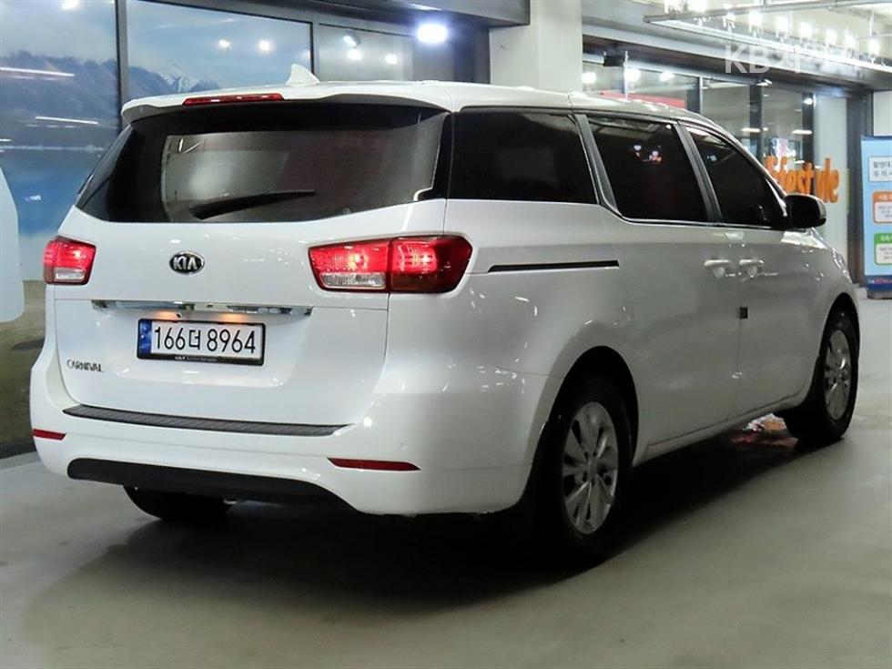 2015 - kia carnival