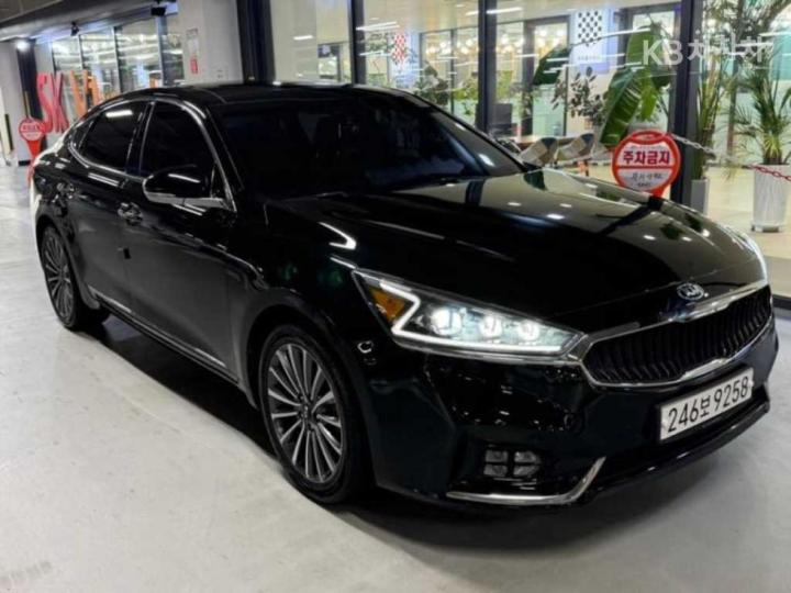 Kia K7 3.0 LPi Luxury 3