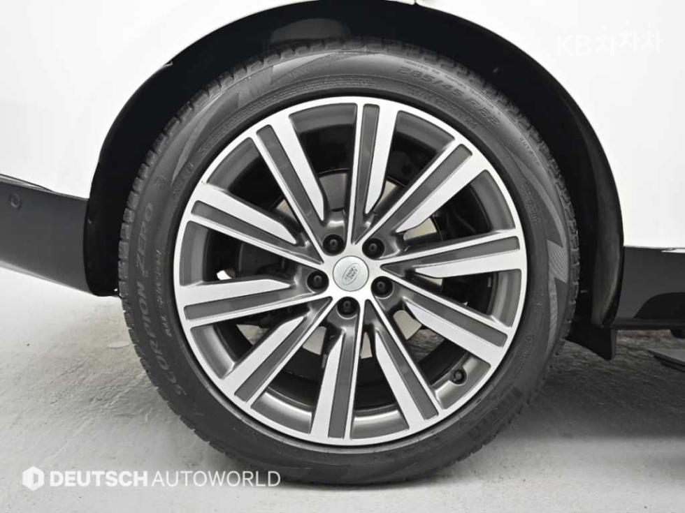 Land Rover Range Rover — miniaturë 5