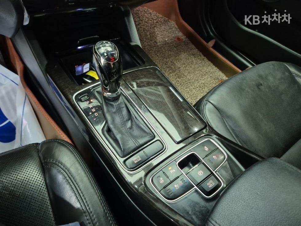 2013 - kia k7