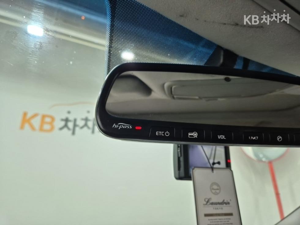 2013 - kia k7