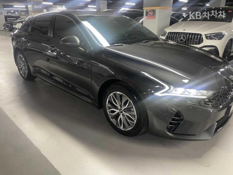 2021 - kia k5