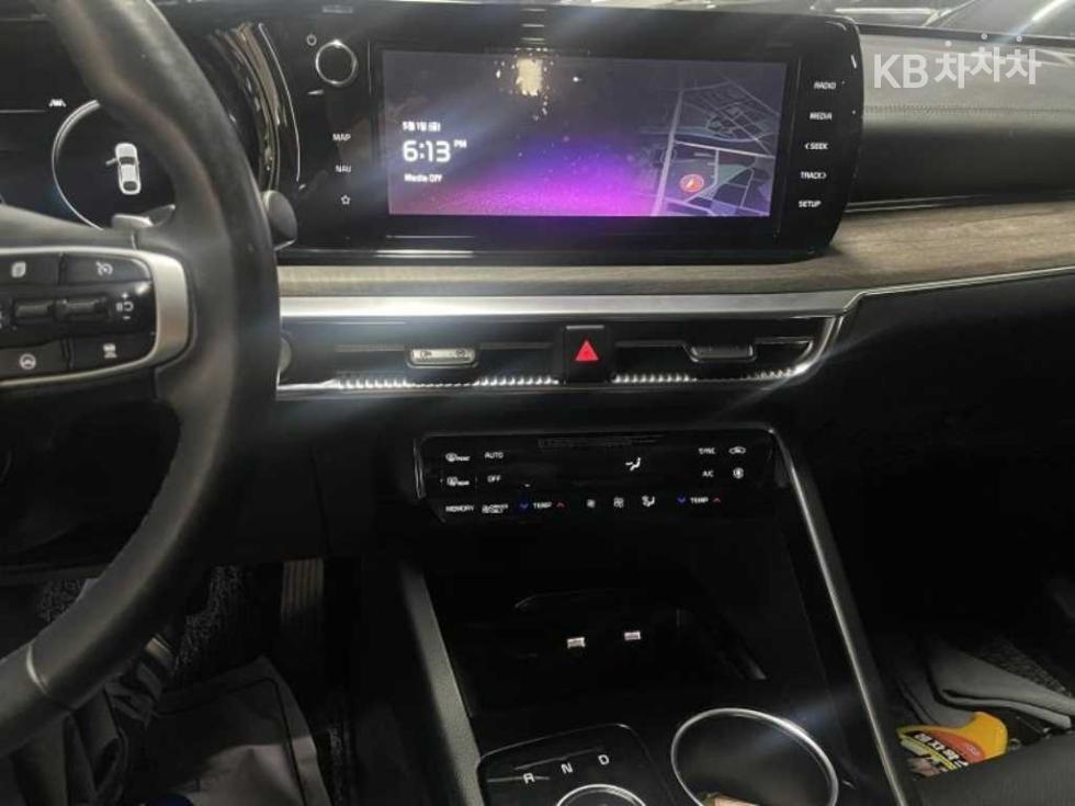 2021 - kia k5