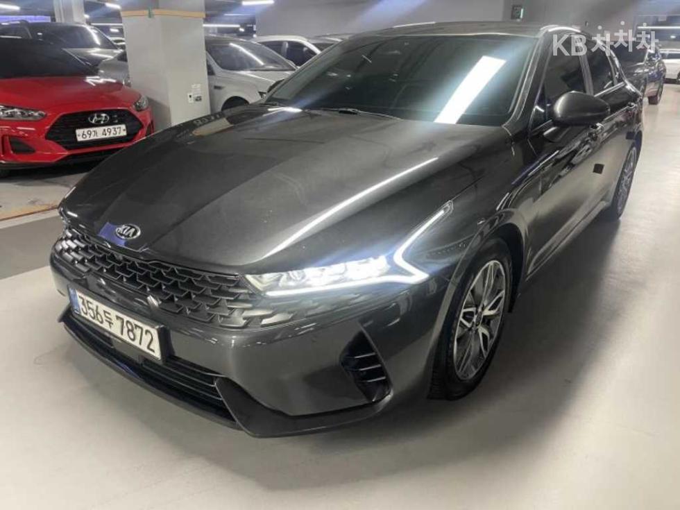 2021 - kia k5