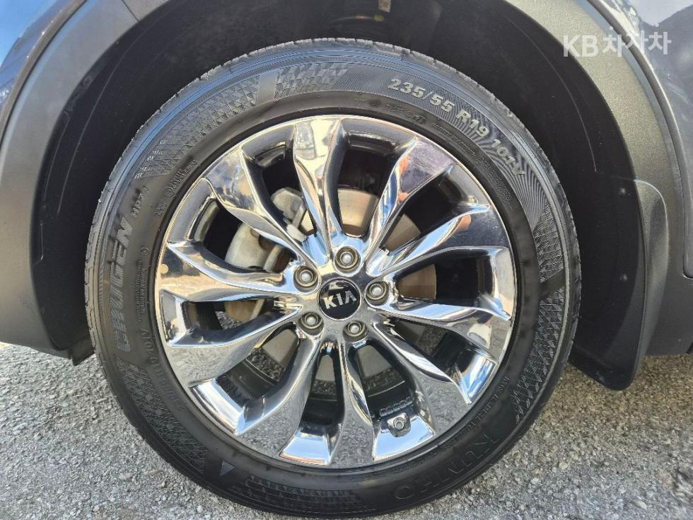 2018 - kia sorento