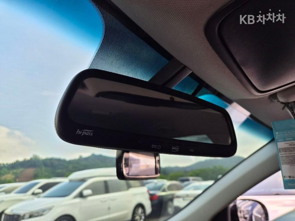 2018 - kia sorento