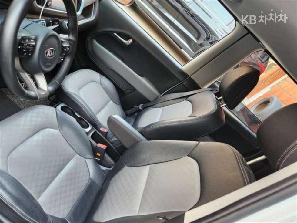 2021 - kia ray