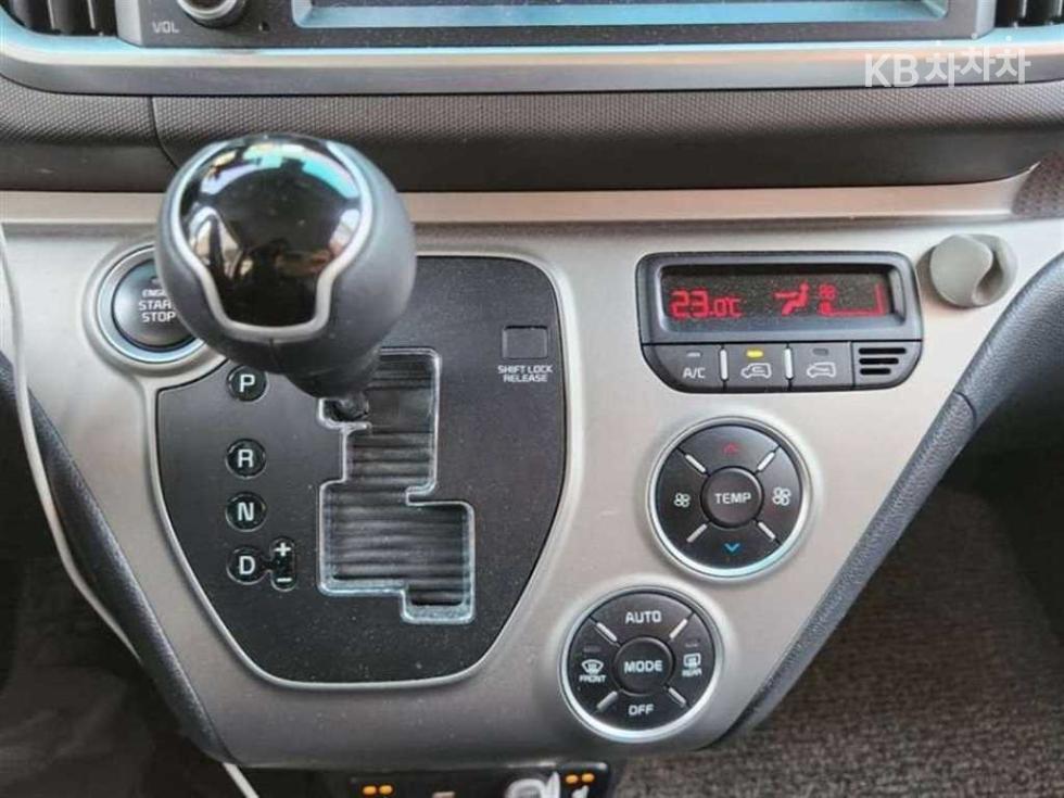2021 - kia ray