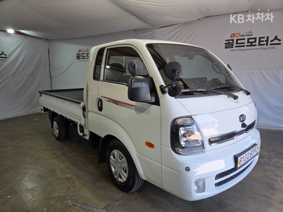 2020 - kia bongo iii